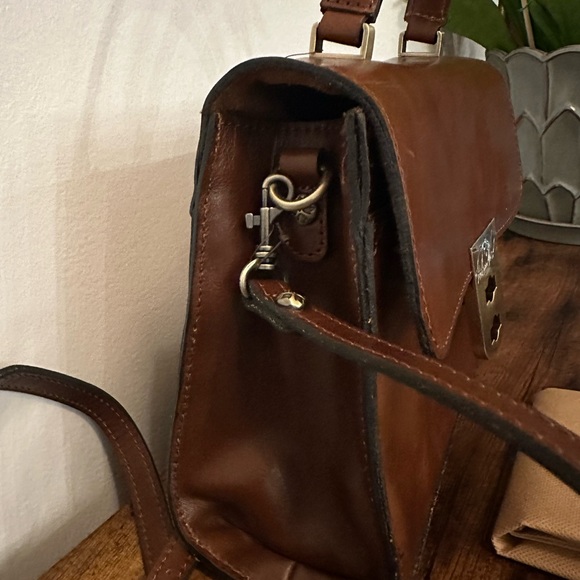 Patricia Nash Brown Leather Vintage-Style Crossbody Bag & Dust Bag New With Tag - Picture 11 of 13